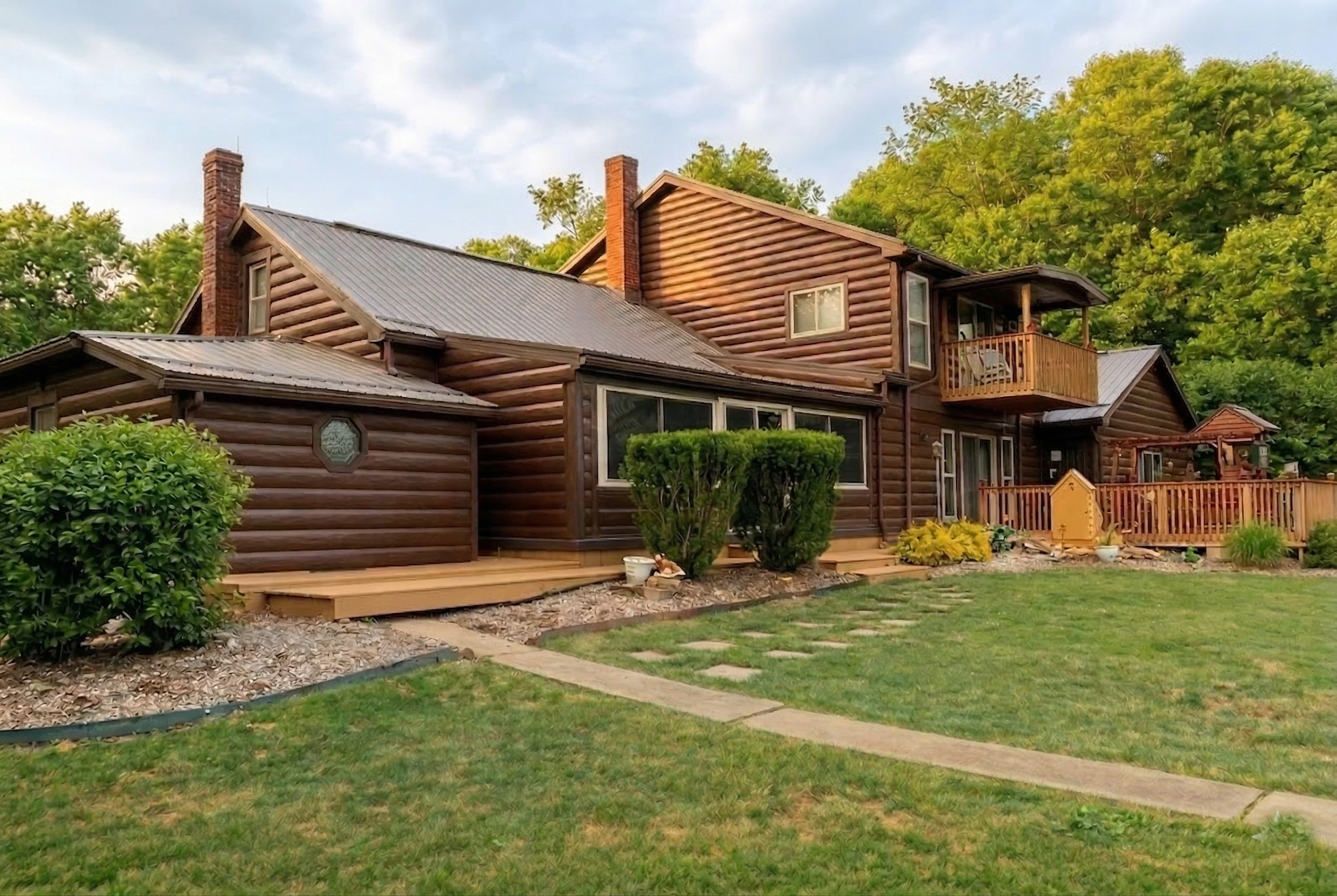 Same home transformed with TruLog steel log siding