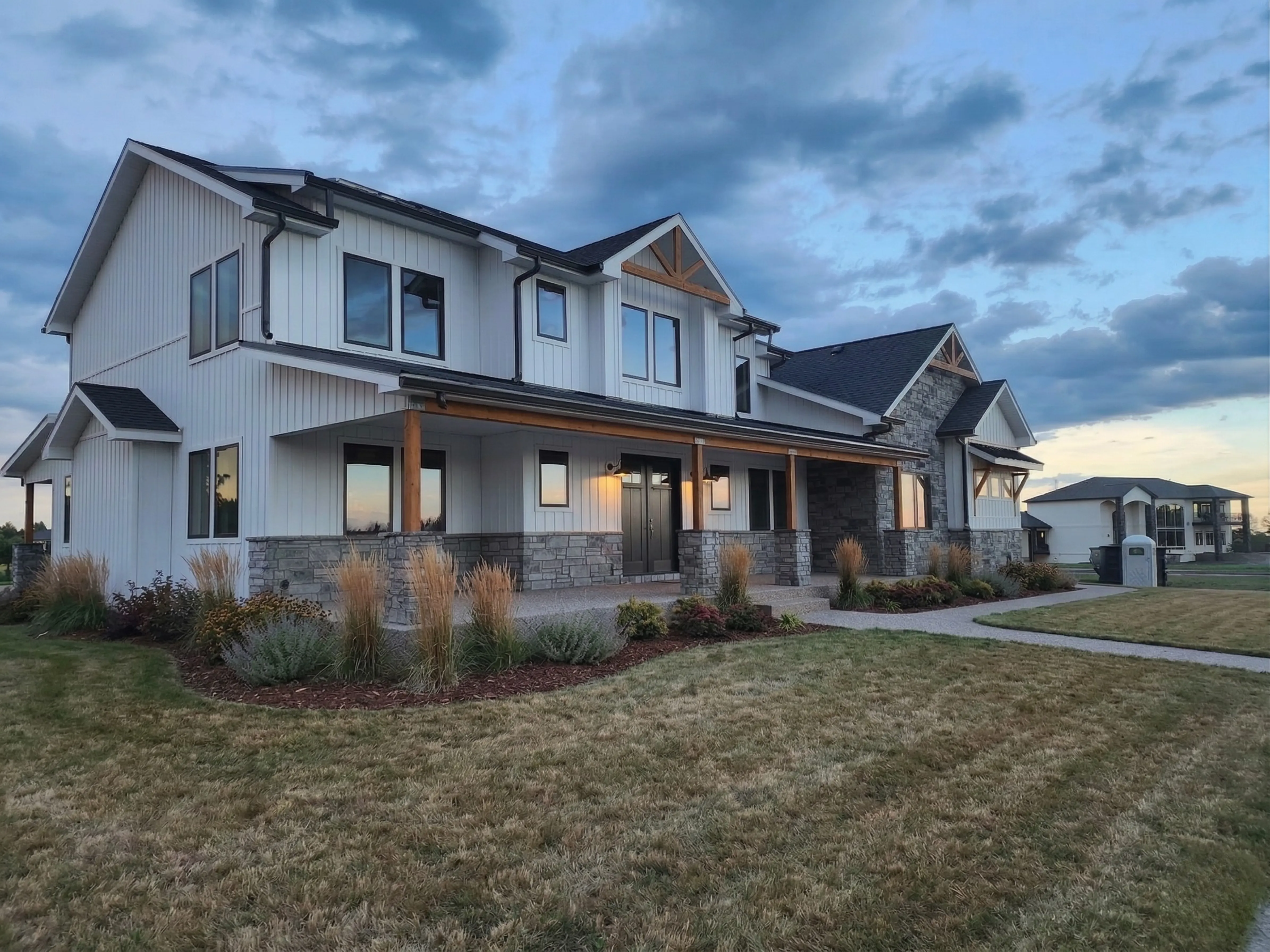 Home with TruLog steel siding